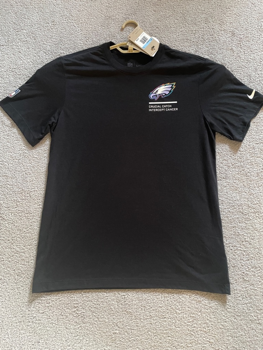 Nike Philadelphia Eagles Crucial Catch Intercept Cancer Tee Black Medium NWT